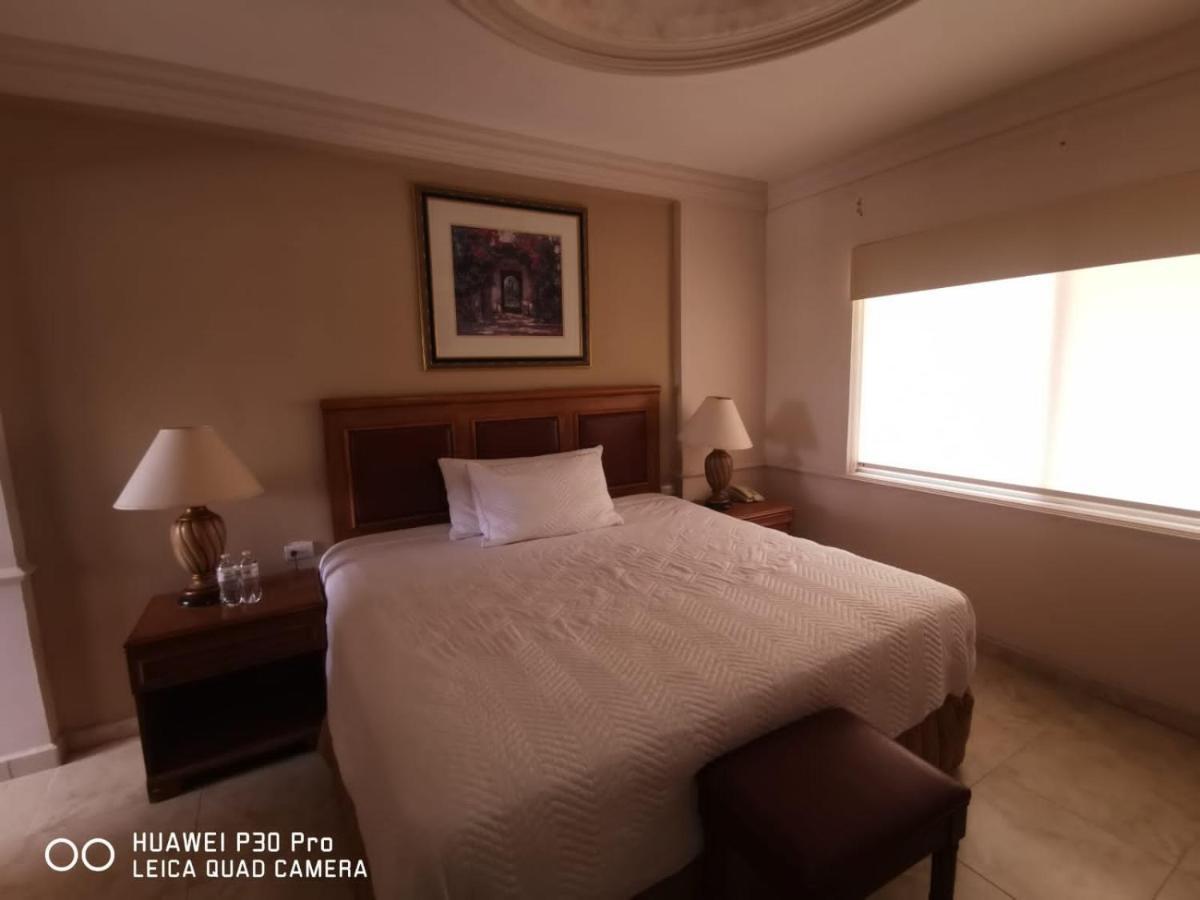 Savoy Express Hotel Torreón Kültér fotó