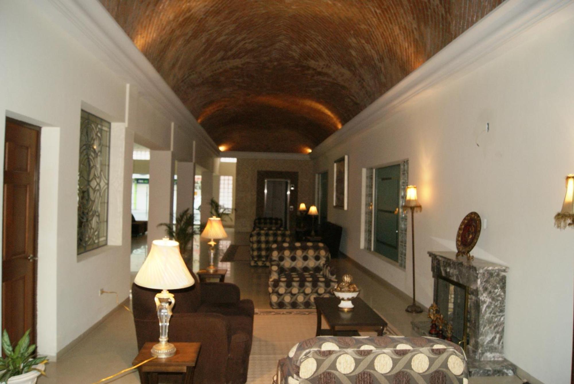 Savoy Express Hotel Torreón Kültér fotó
