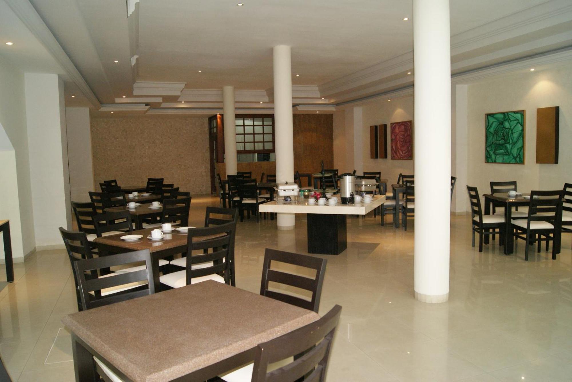 Savoy Express Hotel Torreón Kültér fotó