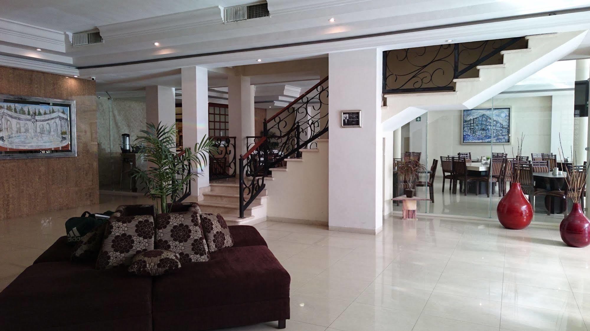 Savoy Express Hotel Torreón Kültér fotó