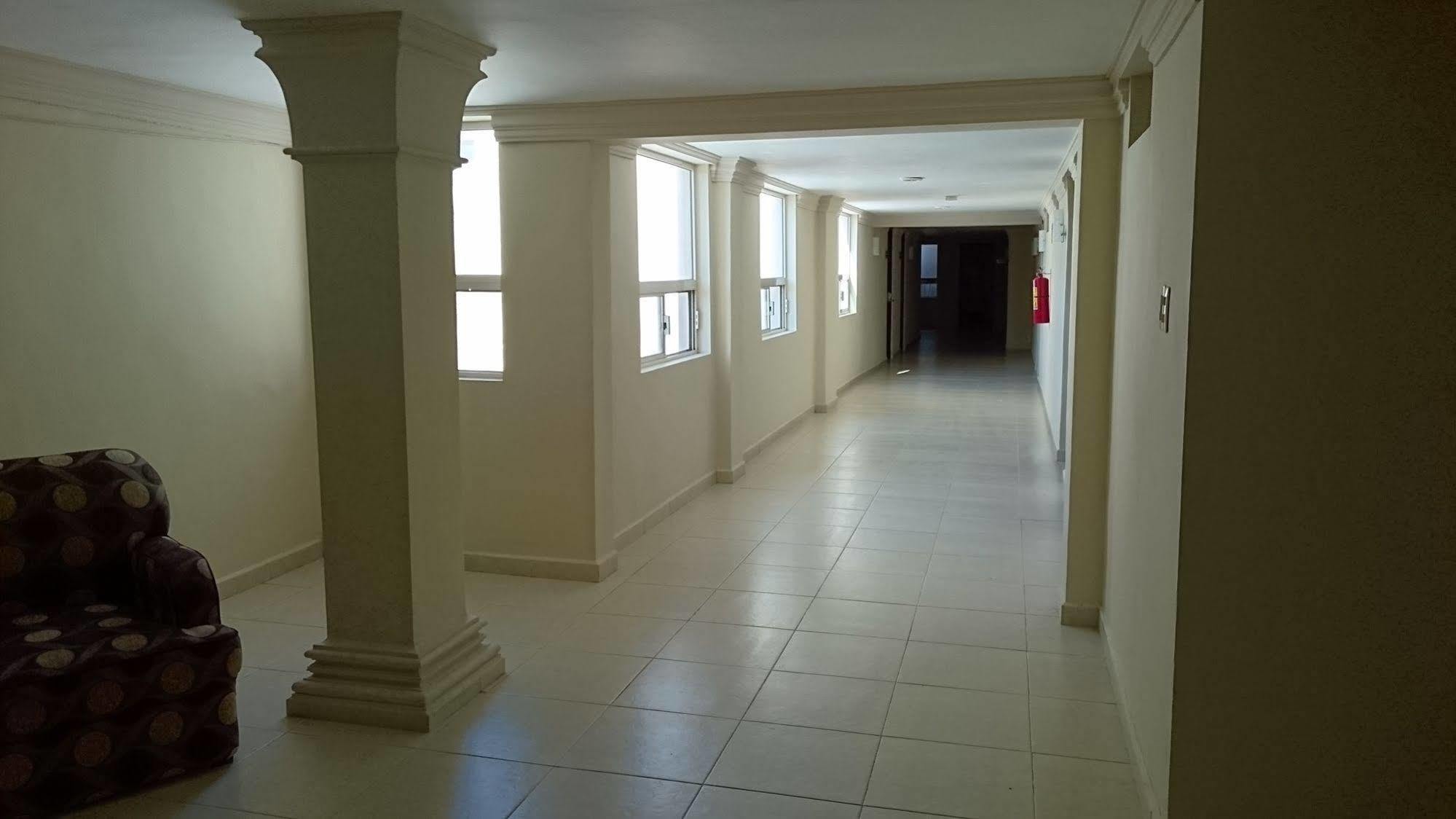 Savoy Express Hotel Torreón Kültér fotó